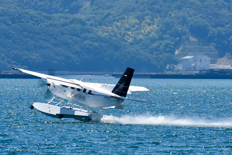 せとうちSEAPLANES、水陸両用機を使った「せとうちディスカバリー