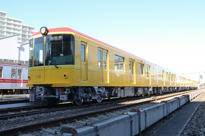 写真で見る 「東京メトロ 銀座線1000系特別仕様車両」 開業当時を再現 - トラベル Watch