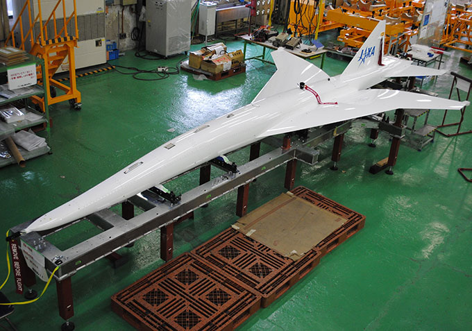 ★　ソニックブーム　★ページ JAXA、低ソニックブーム設計概念を適用した試験機が世界初の超音速飛行