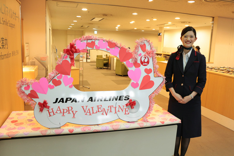 JAL、神田明神に「恋のお願い事」を奉納するバレンタインデーイベント