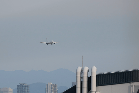 Air Do 特別塗装機 ベア ドゥ北海道jet の塗装作業を公開 真っ白な機体でドック入り トラベル Watch