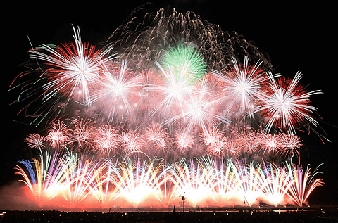 H I S 16年 行ってみたい 国内の花火大会ランキング 発表 びわ湖大花火大会 赤川花火大会 長岡まつり大花火大会などがランクイン トラベル Watch