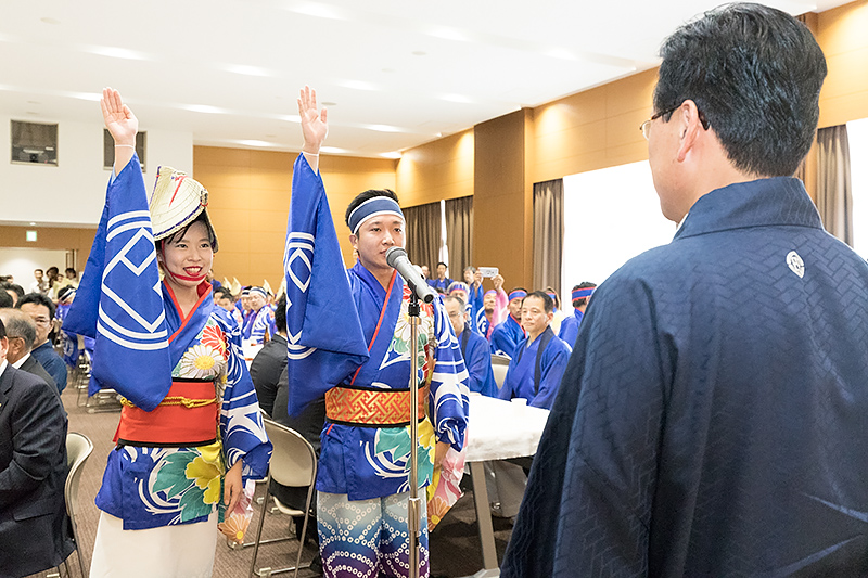 画像 南国土佐はとにかくアツかった 本場高知で よさこい祭り を堪能してきた 後編 まさかの踊り子としてよさこい祭りに参加 14 45 トラベル Watch