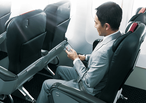 Jalの国内線で機内wi Fiサービス Jal Sky Wi Fi がずっと無料に Jalとjtaの対応機材で提供 トラベル Watch