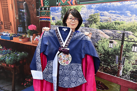 台湾 民族 衣装 台湾人 2次元の圧勝 かわいすぎる世界の民族衣装 萌え絵と現実