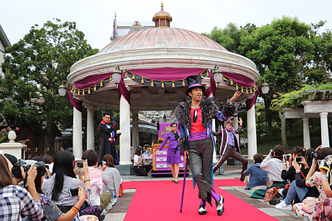 個性豊かなヴィランズの手下がゲストを魅了する東京ディズニーシーの ヴィランズ ハロウィーン パーティ トラベル Watch