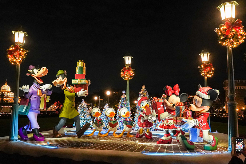 画像 東京ディズニーランドのクリスマス スノースノーグッズに スノープルート が登場 8 31 トラベル Watch