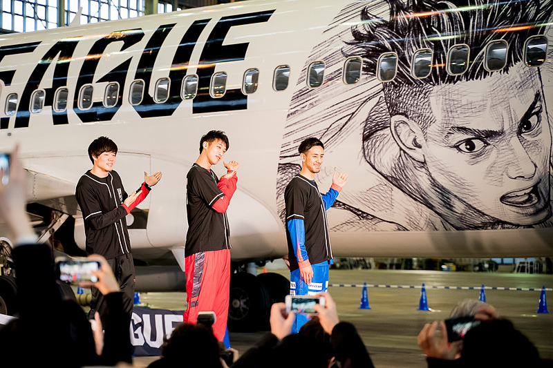 画像 スカイマーク スラムダンク リアル の井上雄彦氏がイラストを描いた特別塗装機 B League Jet を公開 46 47 トラベル Watch