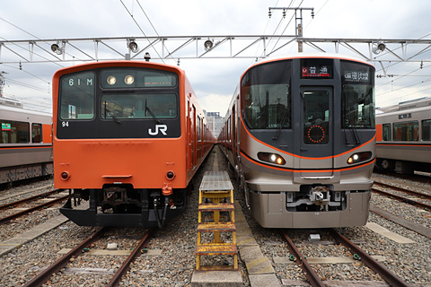 Jr西日本 大阪環状線1系を引退へ オレンジ色 は6月7日最終運行 トラベル Watch
