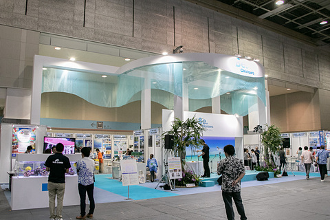 ツーリズムexpo 19 年のツーリズムexpoジャパン開催地 沖縄は エイサーの着付け体験やステージイベントを展開 トラベル Watch