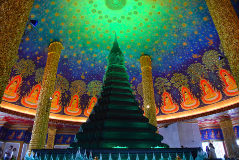 息を飲む天井画にルーフトップの絶景 タイ バンコク滞在最終日は 行きたい を凝縮 トラベル Watch