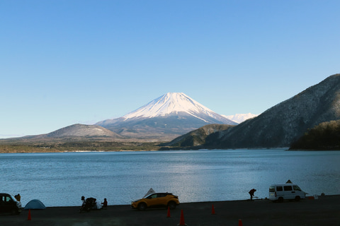 ゆるキャン でおなじみになった聖地 本栖湖の 浩庵キャンプ場 に行ってみた トラベル Watch