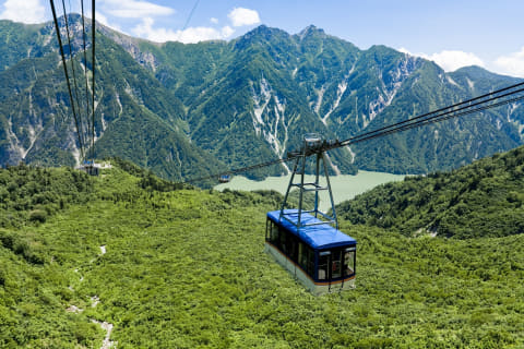 立山黒部アルペンルート 夏山シーズン開始 散策 トレッキング 登山などプレミアムな夏体験ができる トラベル Watch