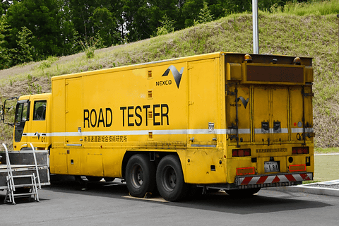 Nexcoのドクターイエロー Road Tester は何を調べている トラベル Watch Watch