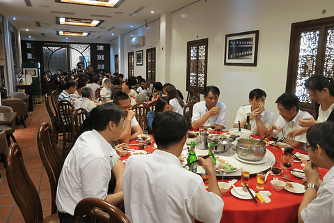 食は台南にあり 美食最強レストラン 前編 驚きの巨大カラスミやナマコの肉詰め トラベル Watch Watch