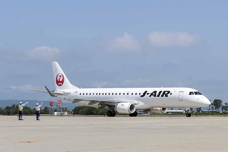 J Air 7月1日に民営化した仙台 伊丹線に エンブラエル 190 型機就航 仙台発着便に クラスj 装備機材が復活 トラベル Watch