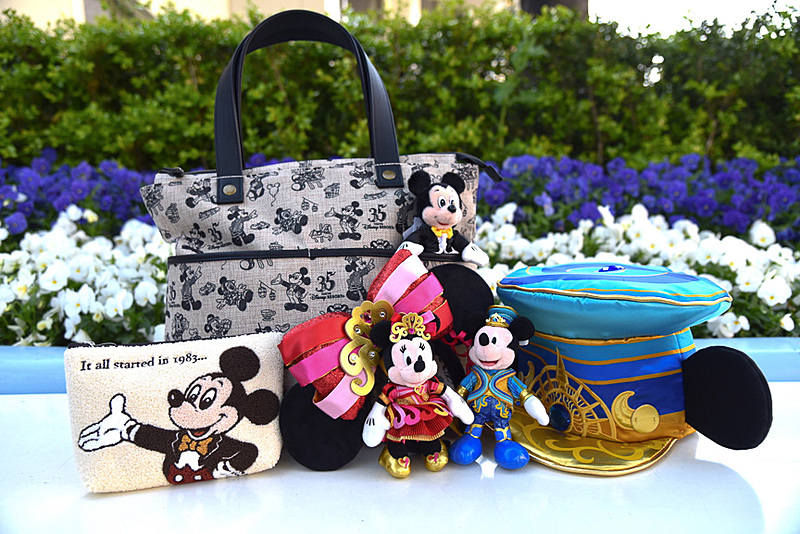 東京ディズニーリゾート35周年限定メニューとグッズ Happiest な瞬間を身に着け 味わって感じよう リボンや紙吹雪が舞う祝祭感たっぷりの限定アイテムや復刻メニューが登場 トラベル Watch