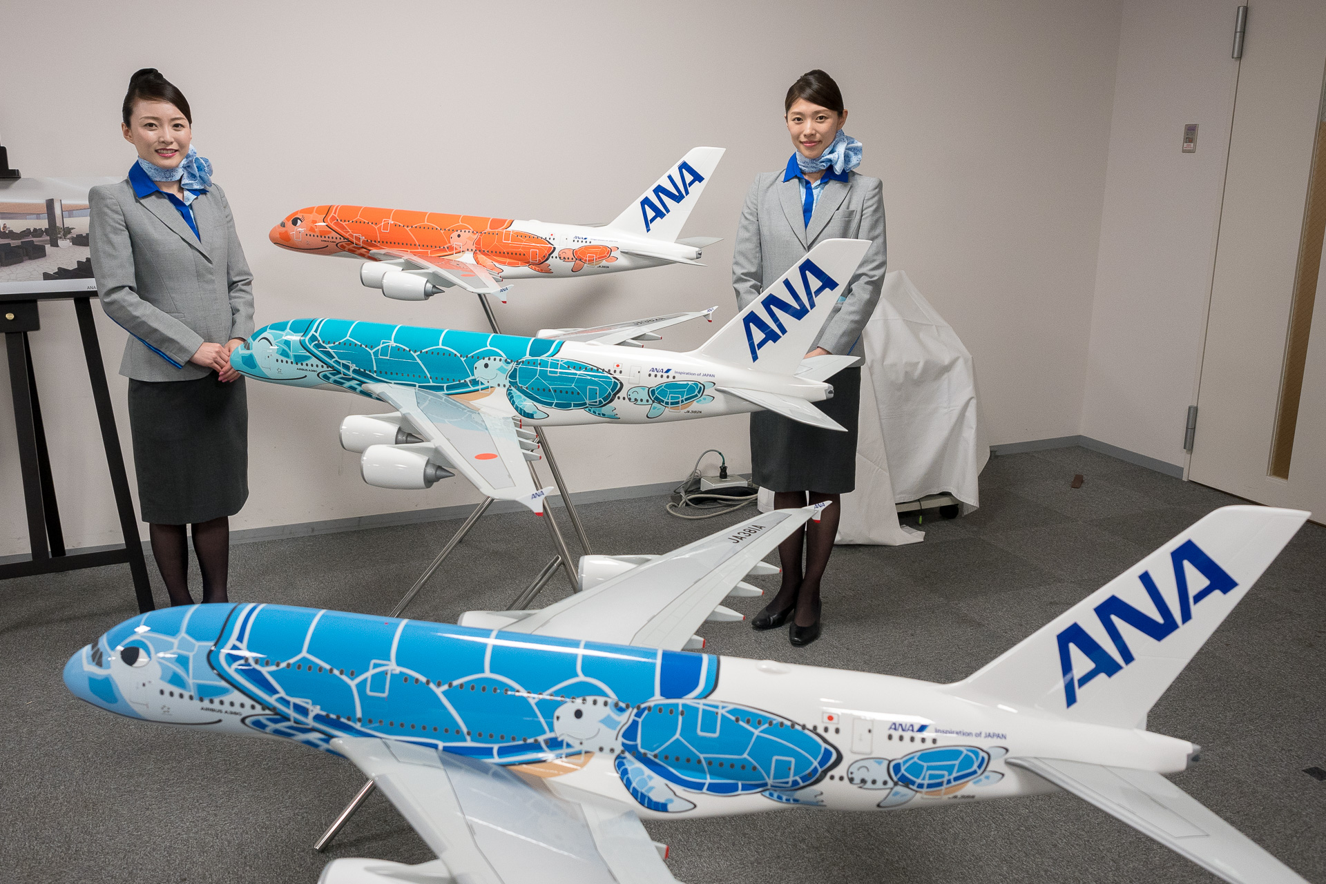 ANA AIRBUS A380 FLYING HONUモデル［機内販売限定商品］-