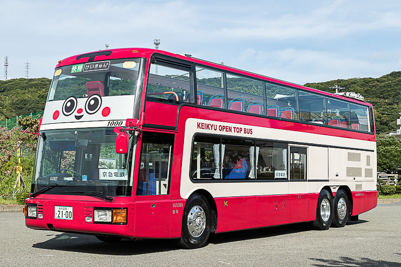 京急、2階建てオープントップバス「KEIKYU OPEN TOP BUS」が大人1000円で誰でも乗車可能に  2月5日から。大人1000円、小児/幼児500円 - トラベル Watch