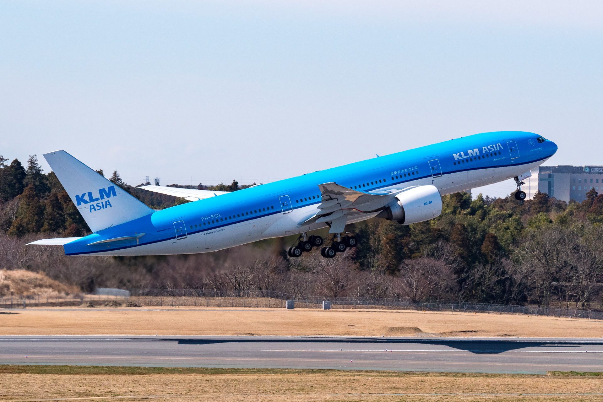 KLMオランダ航空、成田/関空～アムステルダム線で減便