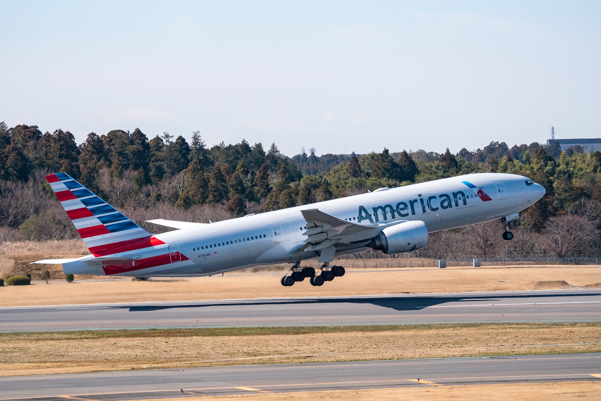 アメリカン航空 日本路線は成田 ダラス フォートワース線の週3便のみに 羽田新路線就航は5月に延期 トラベル Watch