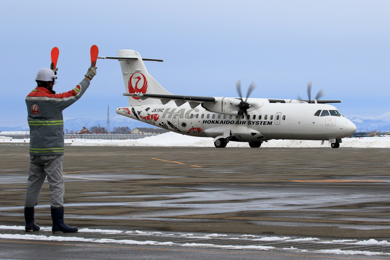 限定40機 HAC北海道エアシステムATR42-600初号機特別塗装プレーン 