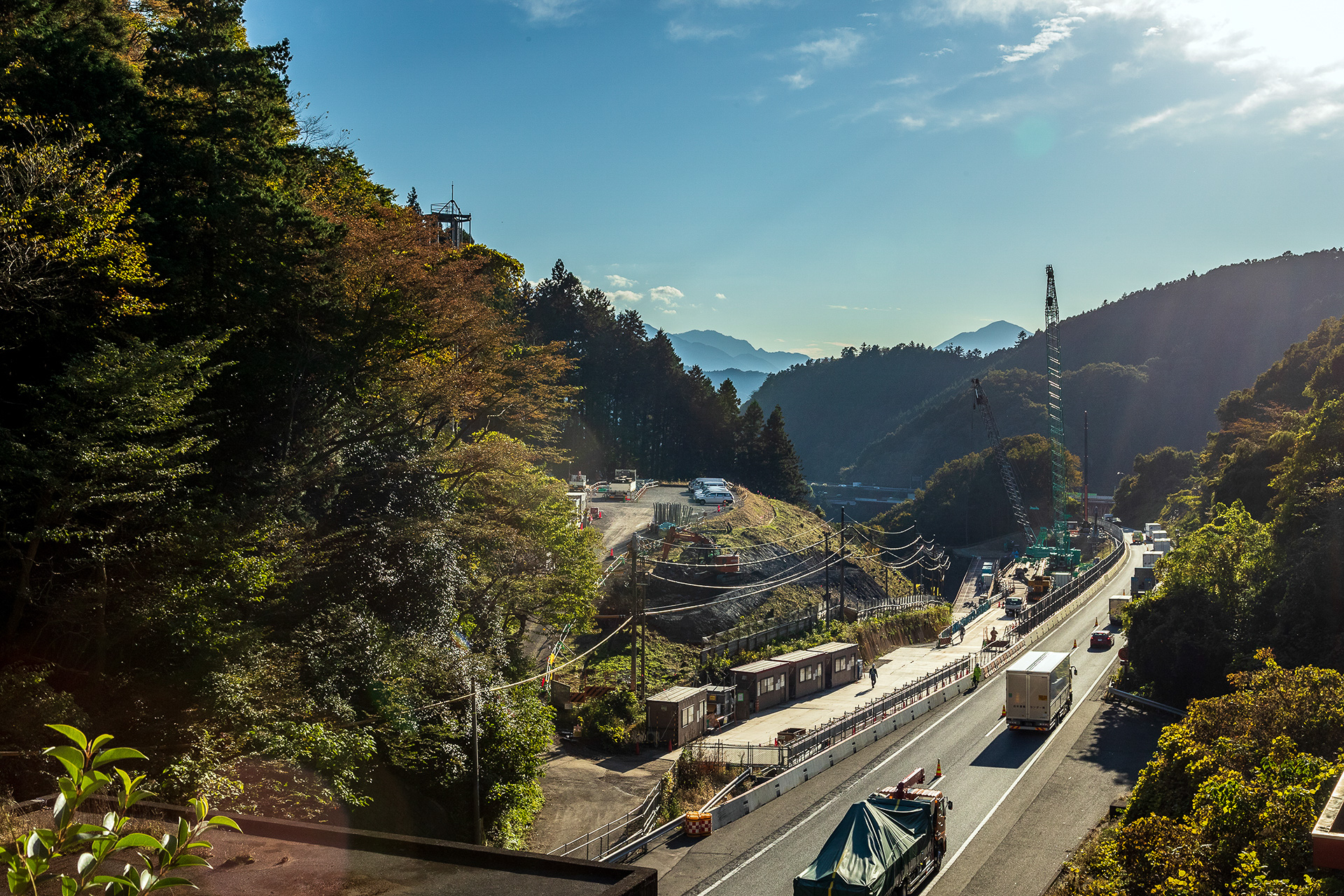 中央道小仏トンネルの渋滞解消に向けた 新小仏トンネル 現場公開 上り線は八王子jctまで3車線に トラベル Watch