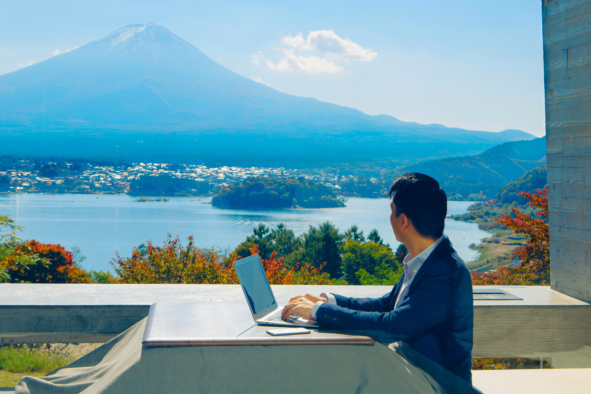 星野リゾートが提案するワーケーション。富士山や海を眺めながら優雅に