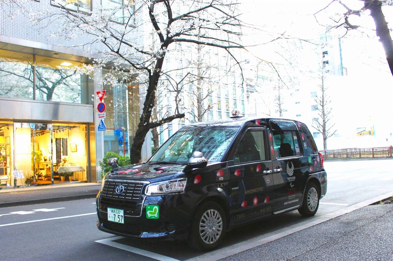 日本交通 お花見タクシー 3月日 4月10日運行 密を避けて桜を楽しむ トラベル Watch