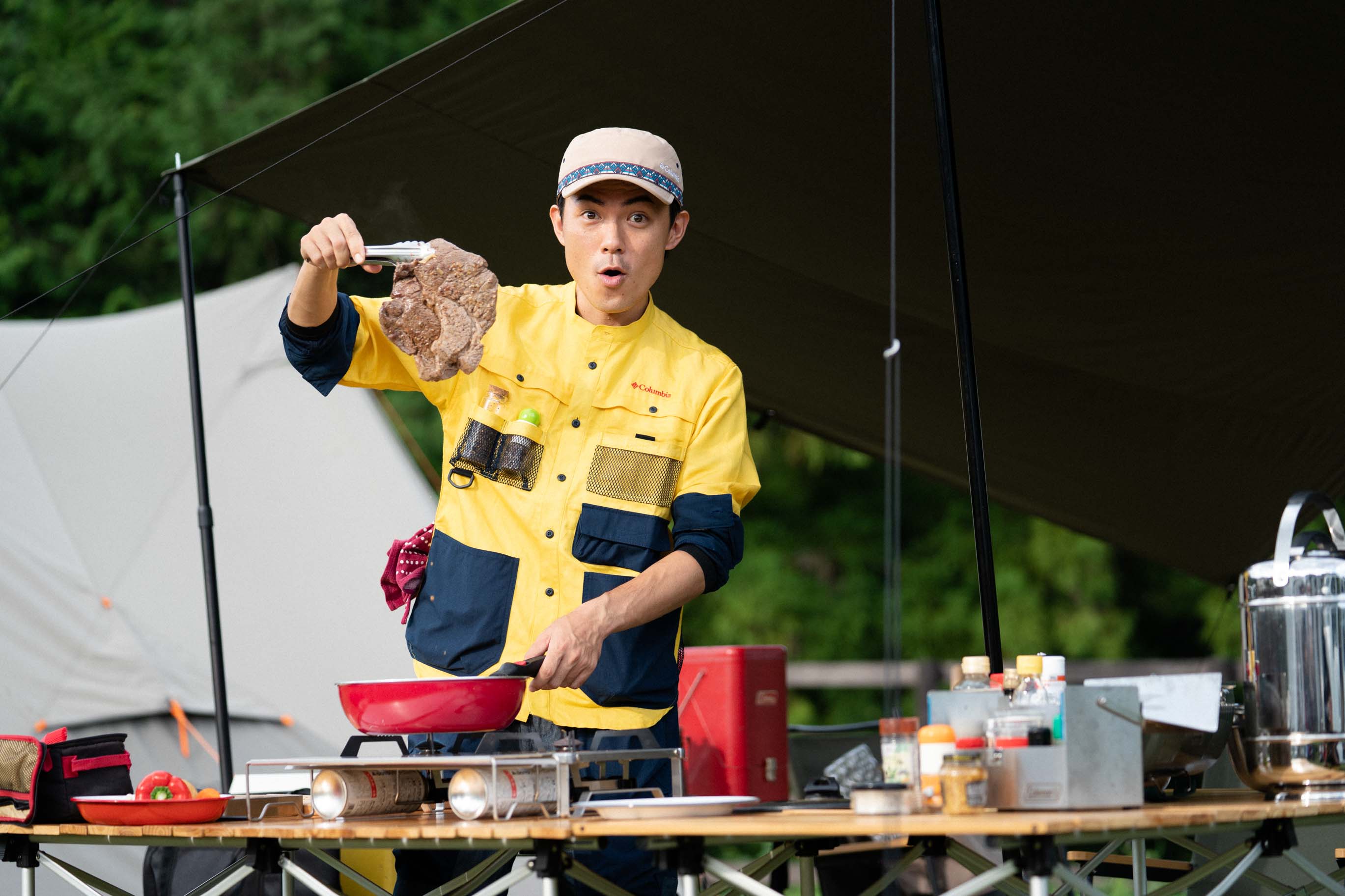 コロンビア・たけだバーベキューのコラボ「ツキャノンアイルシリーズ