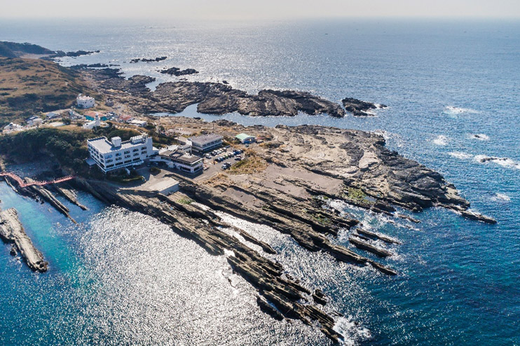 京急、三浦半島を“都市近郊リゾート”へ。高級温泉旅館「ふふ城ヶ島（仮称）」2024年度開業。油壺マリンパークは9月30日閉館  ソレイユの丘にはグランピング施設など新設予定 - トラベル Watch