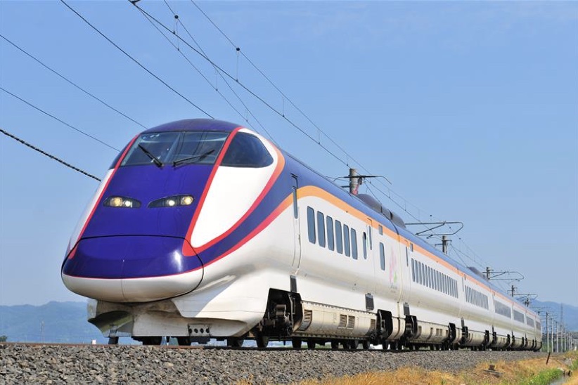 ★格安★   　秋田新幹線　7月25日指定 東京 から 秋田 へのお得な列車チケットと時刻表を検索し、今すぐ