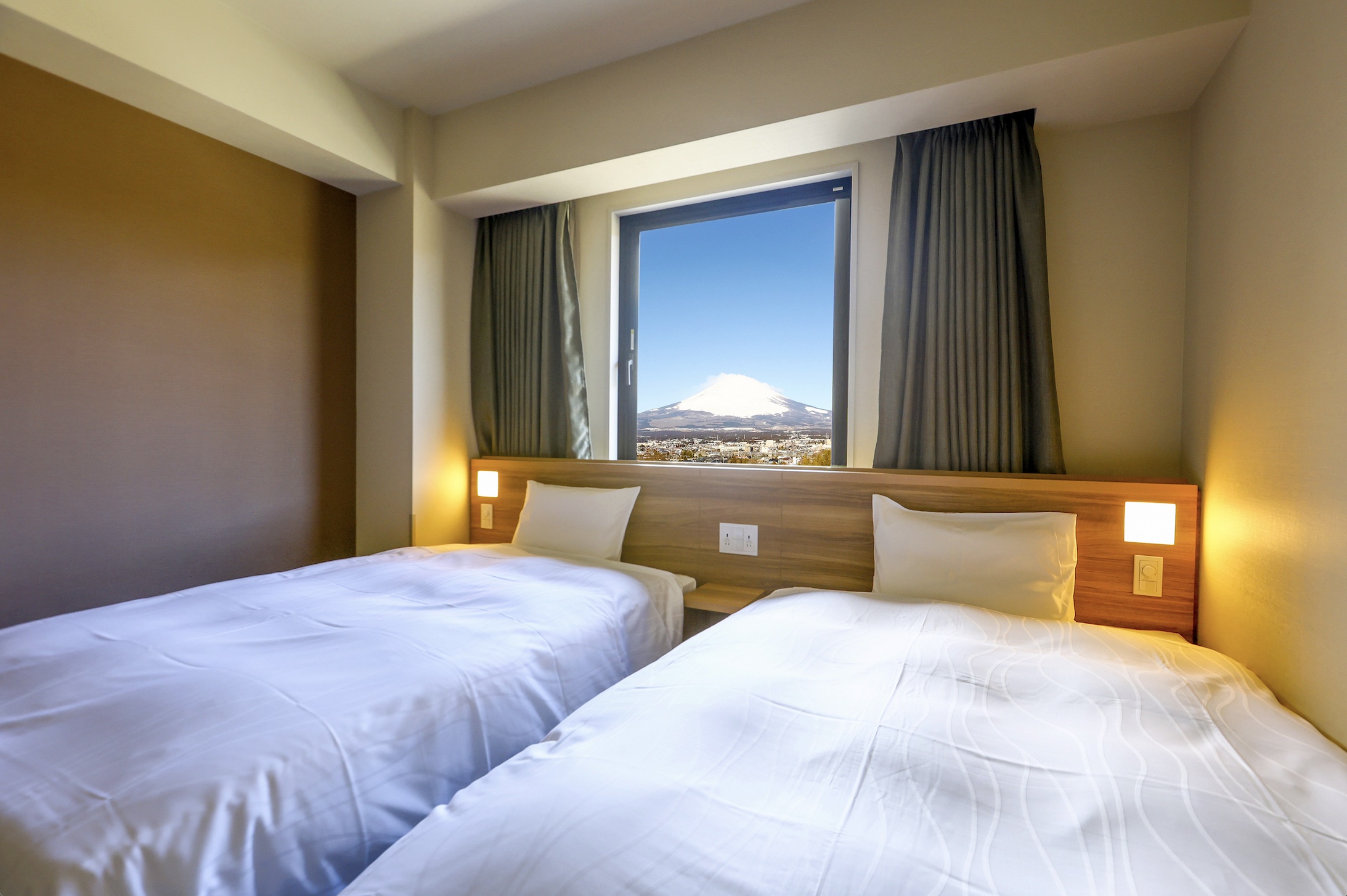 ドーミーインexpress富士山御殿場 開業 天然温泉大浴場 セルフロウリュサウナ完備のビジネスホテル トラベル Watch ドーミーインexpress富士山御殿場 開業 天然温泉大浴場 セルフロウリュサウナ完備のビジネスホテル トラベル Watch