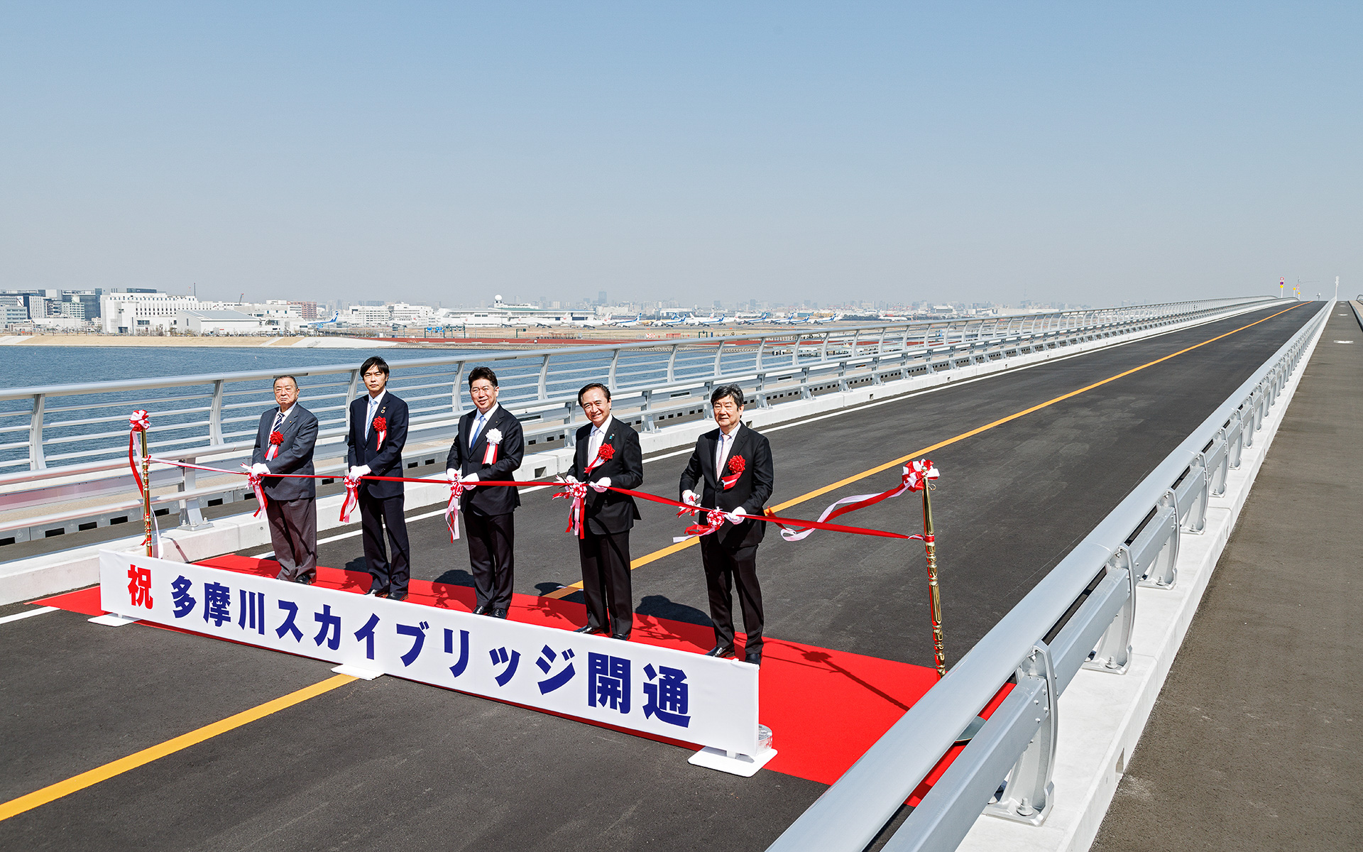 多摩川スカイブリッジ開通式 羽田と川崎を徒歩10分で結ぶ新しい橋 福田市長 次の100年の産業を生み出すインフラ トラベル Watch