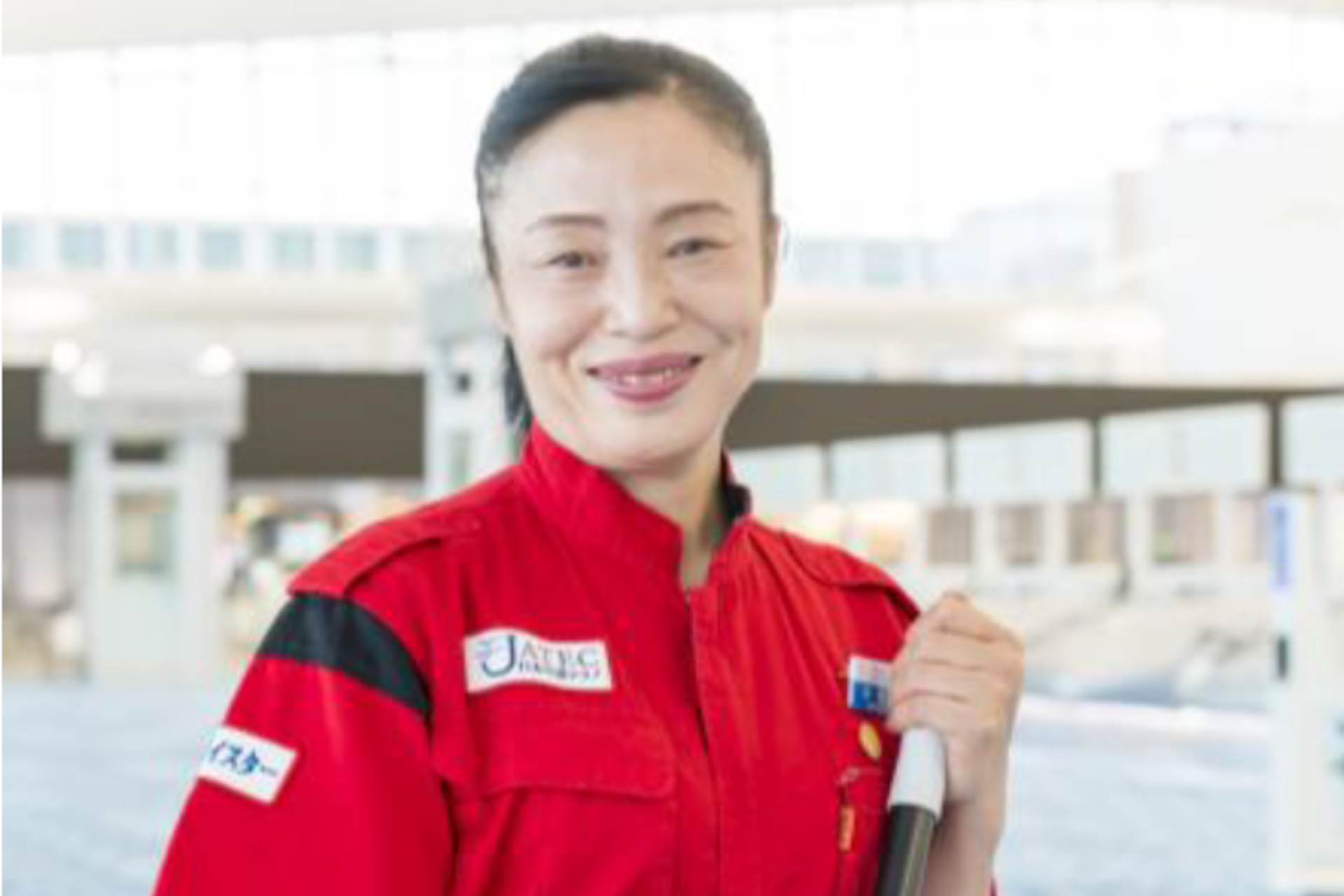 日本空港ビルデング×シロカ、羽田空港のカリスマ清掃員・新津春子監修