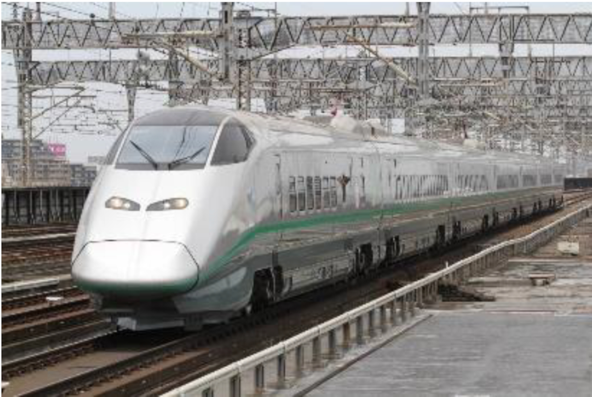 山形新幹線の新型車両「E8系」お披露目＆撮影イベント開催。復刻