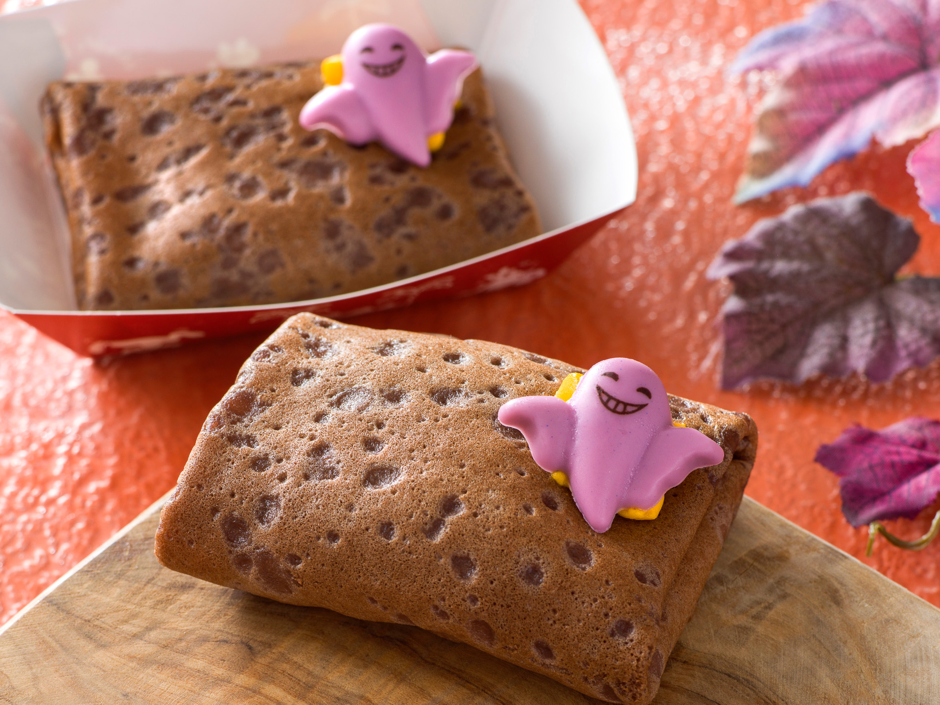 東京ディズニーリゾート モンスター角付きフード スウィートポテトをくるくる〜っ。ディズニー・ハロウィーン新登場の