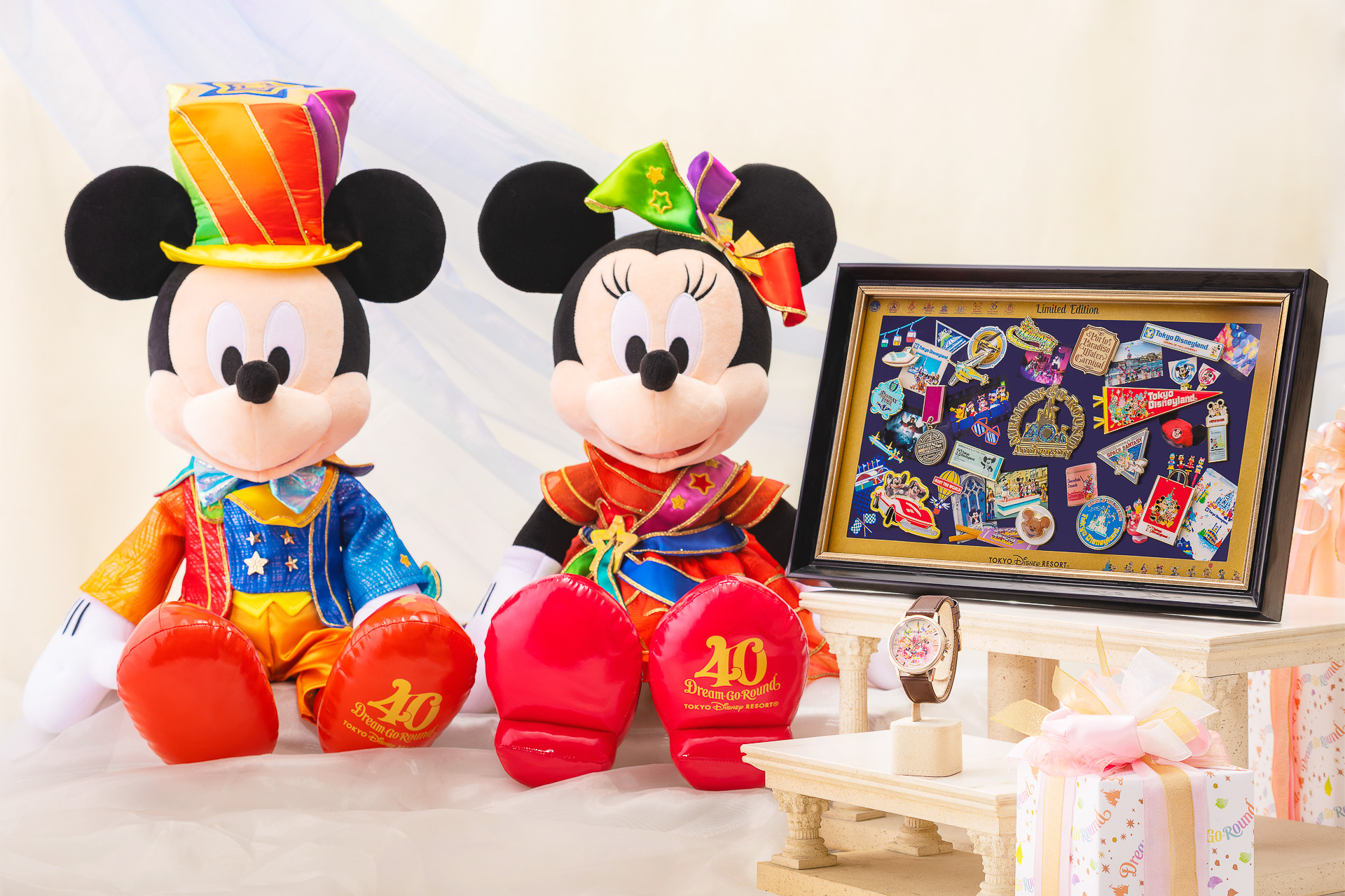 東京ディズニーリゾート、予約限定の「ピンバッジセット」を販売。40周年を一気に振り返り、終了したあのアトラクションも！ - トラベル Watch