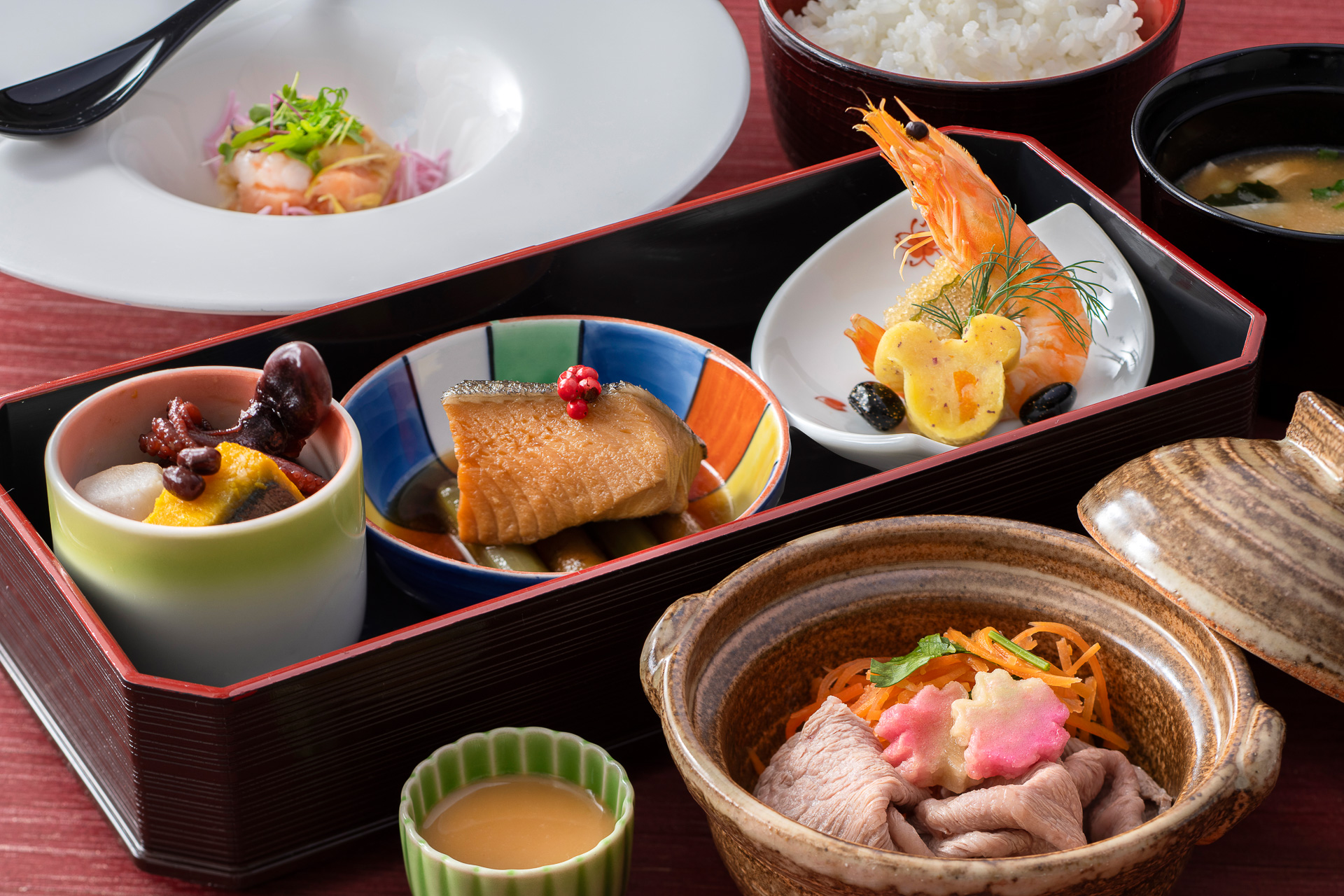 お祝い感抜群の「スペシャル膳」は東京ディズニーシーで！ 和と洋が