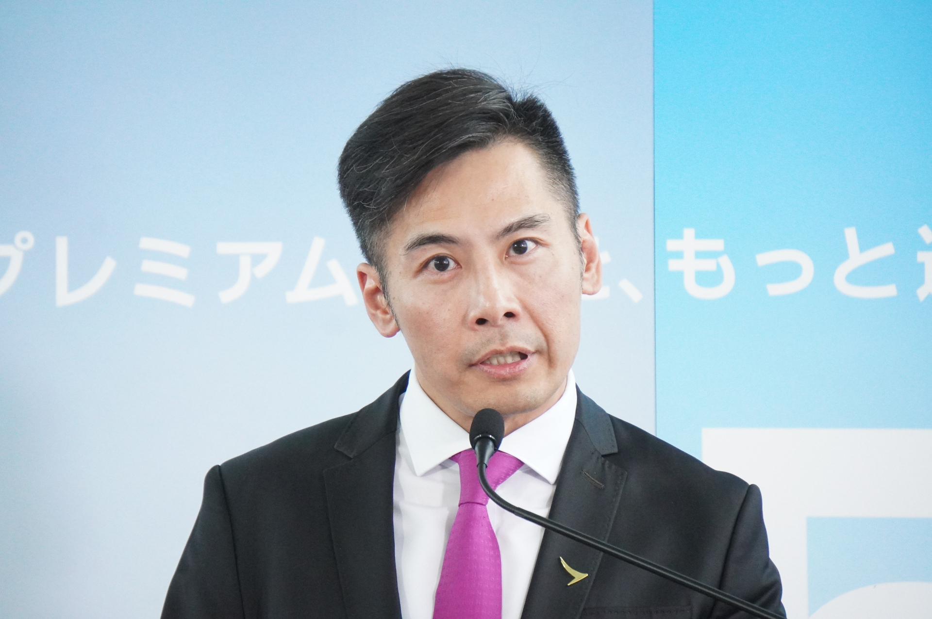 キャセイパシフィック航空、羽田で日本就航65周年イベント。2人目が
