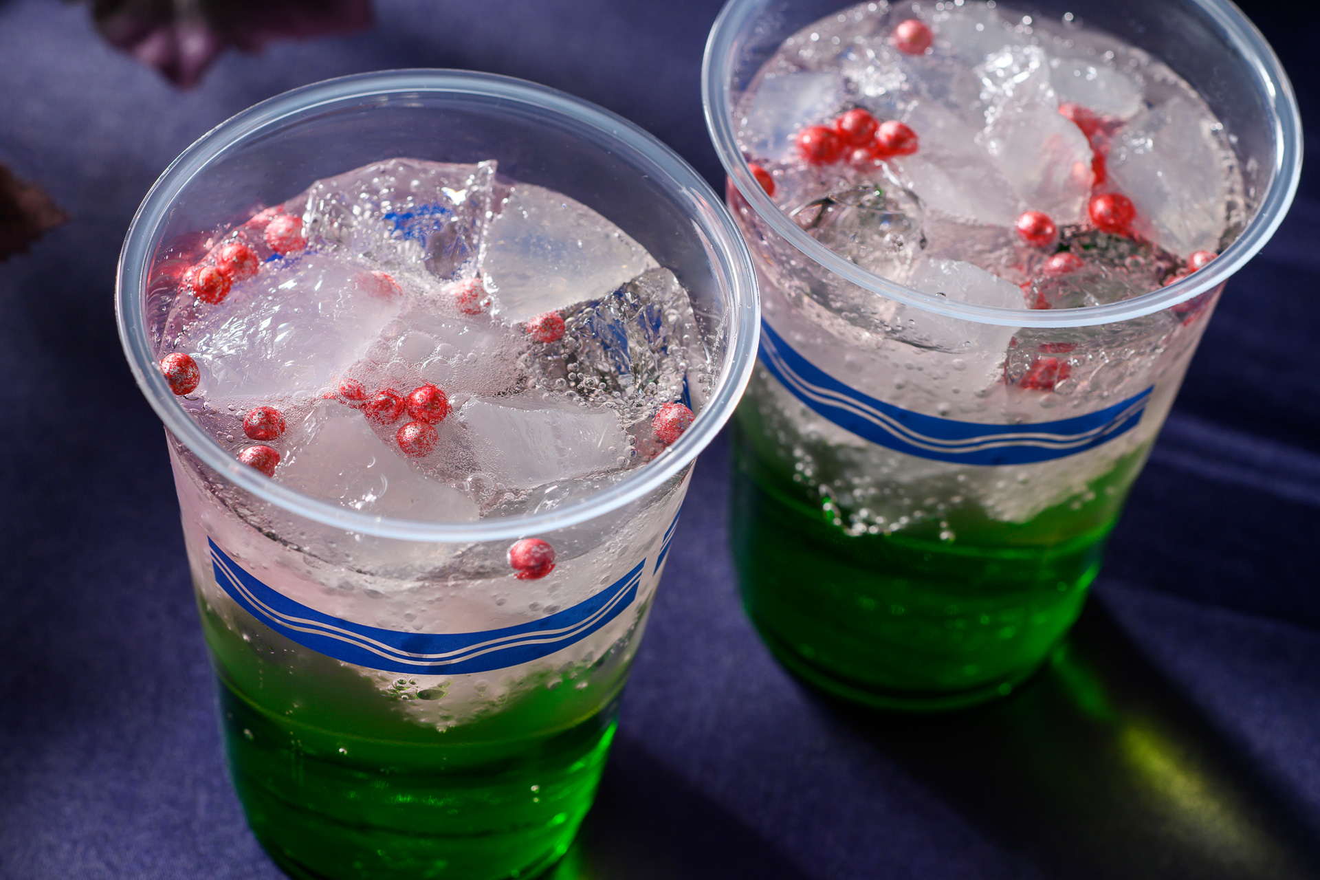 ミニチュアカクテルソーシャルディスタンス 001.jpg