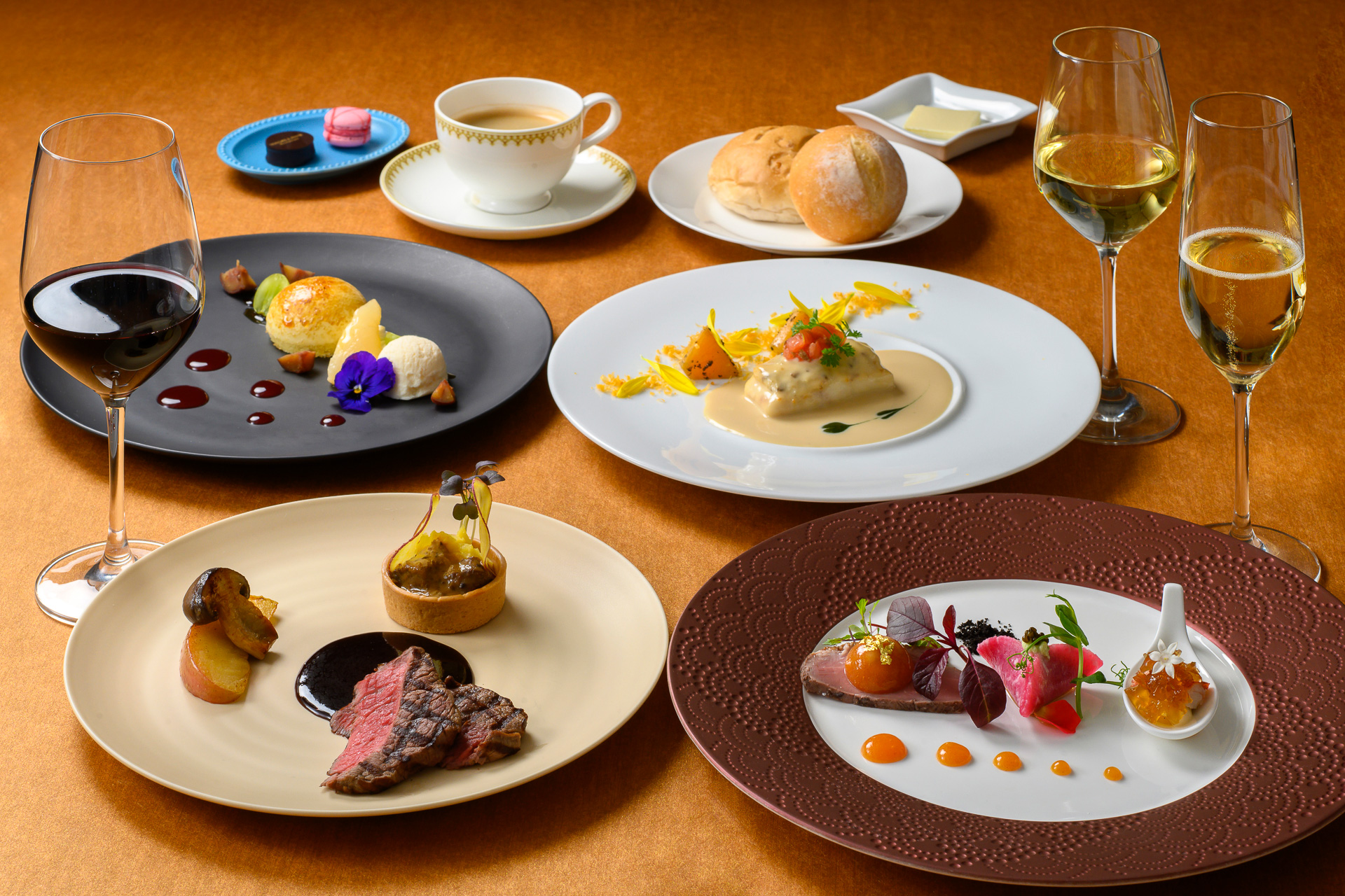 ディズニー・ハロウィーンは、レストランでゆっくり食事もいいよねっ