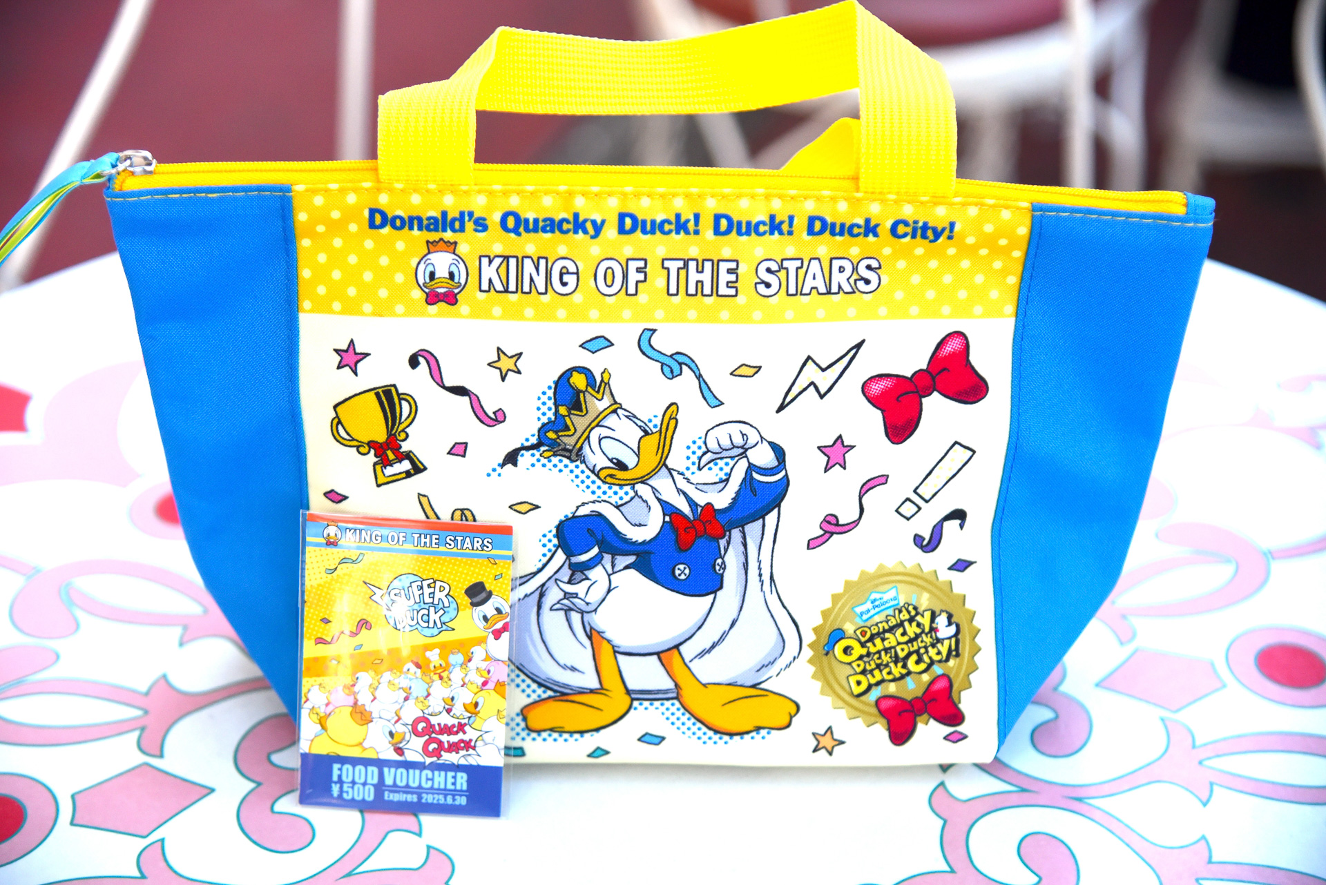東京ディズニーランドで食券付きのランチトートが新発売。保冷仕様で
