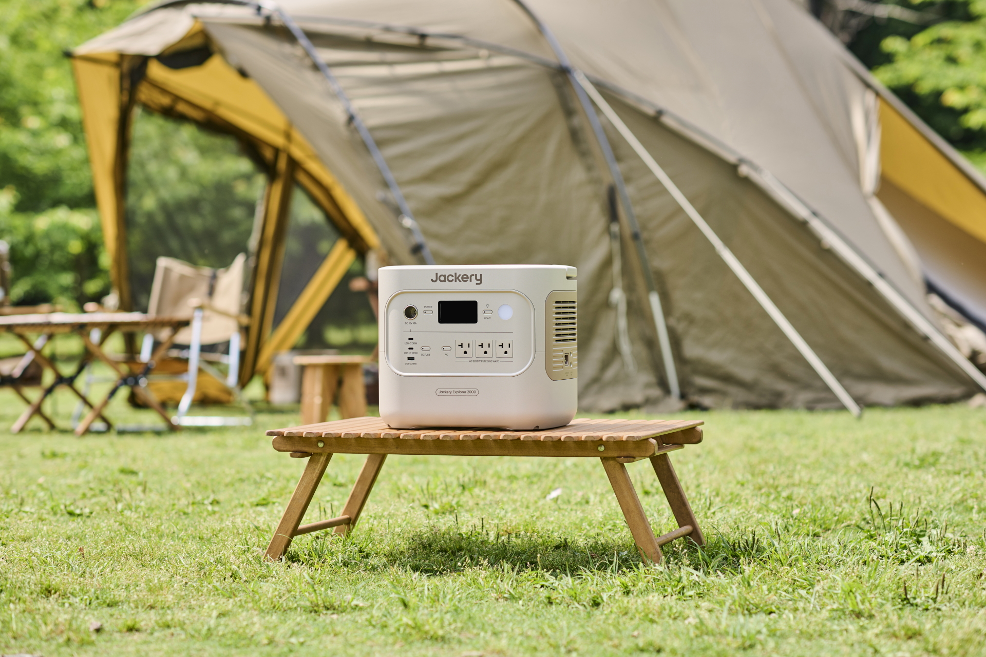 【CA0444-50L】　逆輸入モデル　ゴールド　ソーラー　稼働品　定価9万円 01.jpg