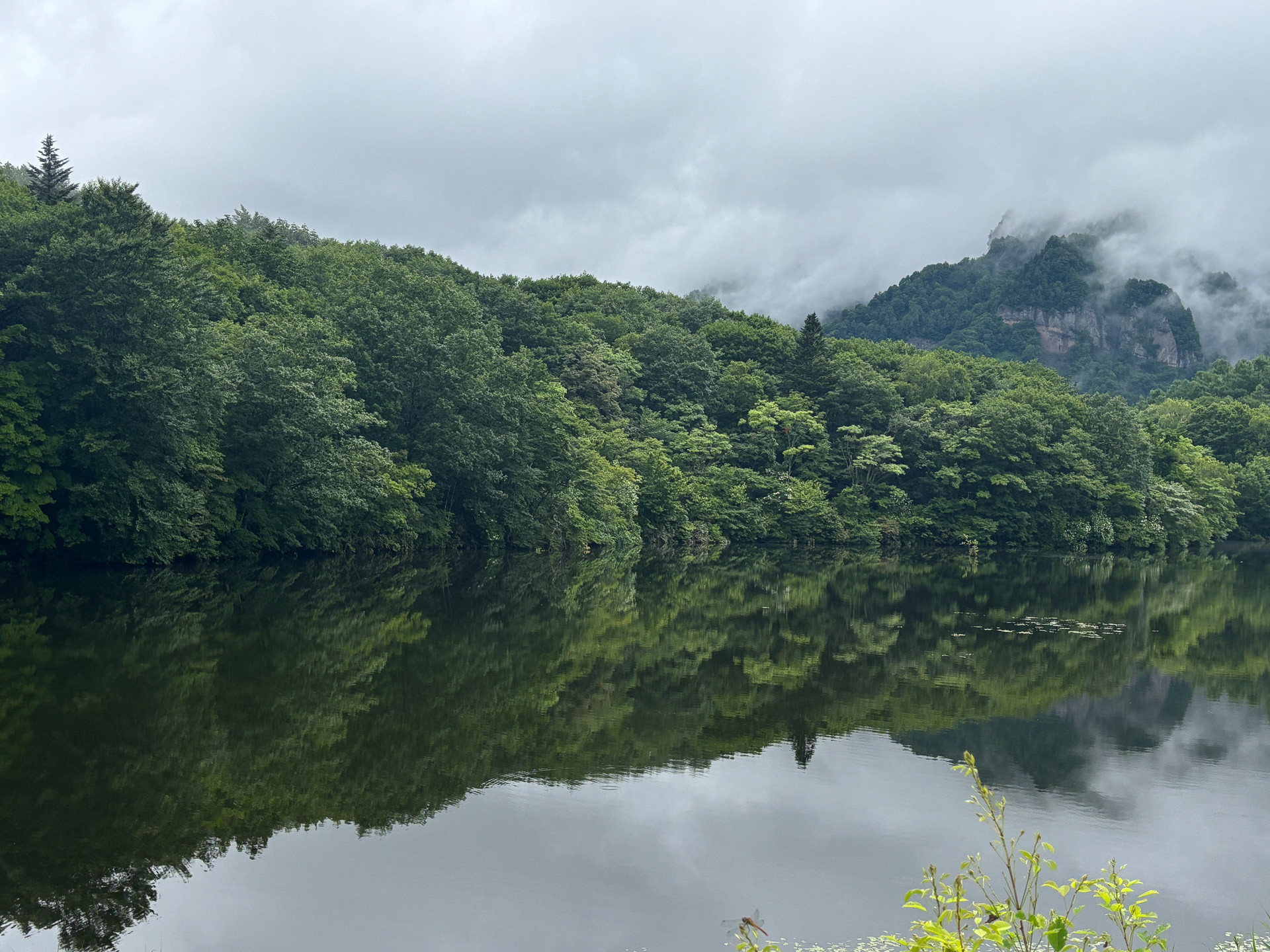 【ボーカリスト琴音の音楽旅】暑過ぎる東京から避暑地、長野県戸隠～安曇野の旅！ キャンプで自然のなかで涼みました - トラベル Watch