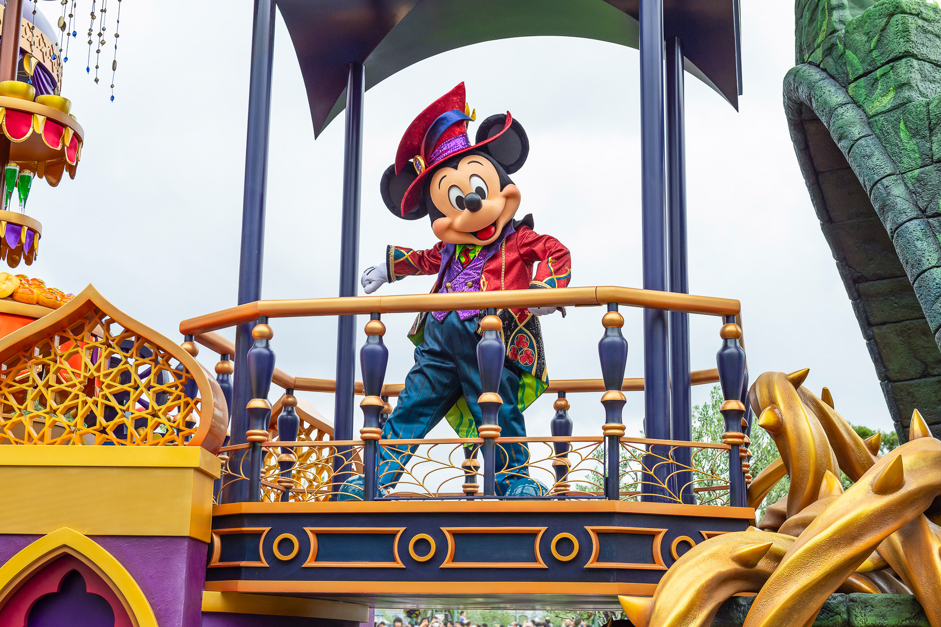 ディズニーハロウィン2024チャームセット 定価以下！Disneyハロウィン☆ぬいぐるみチャーム全６種フルセット