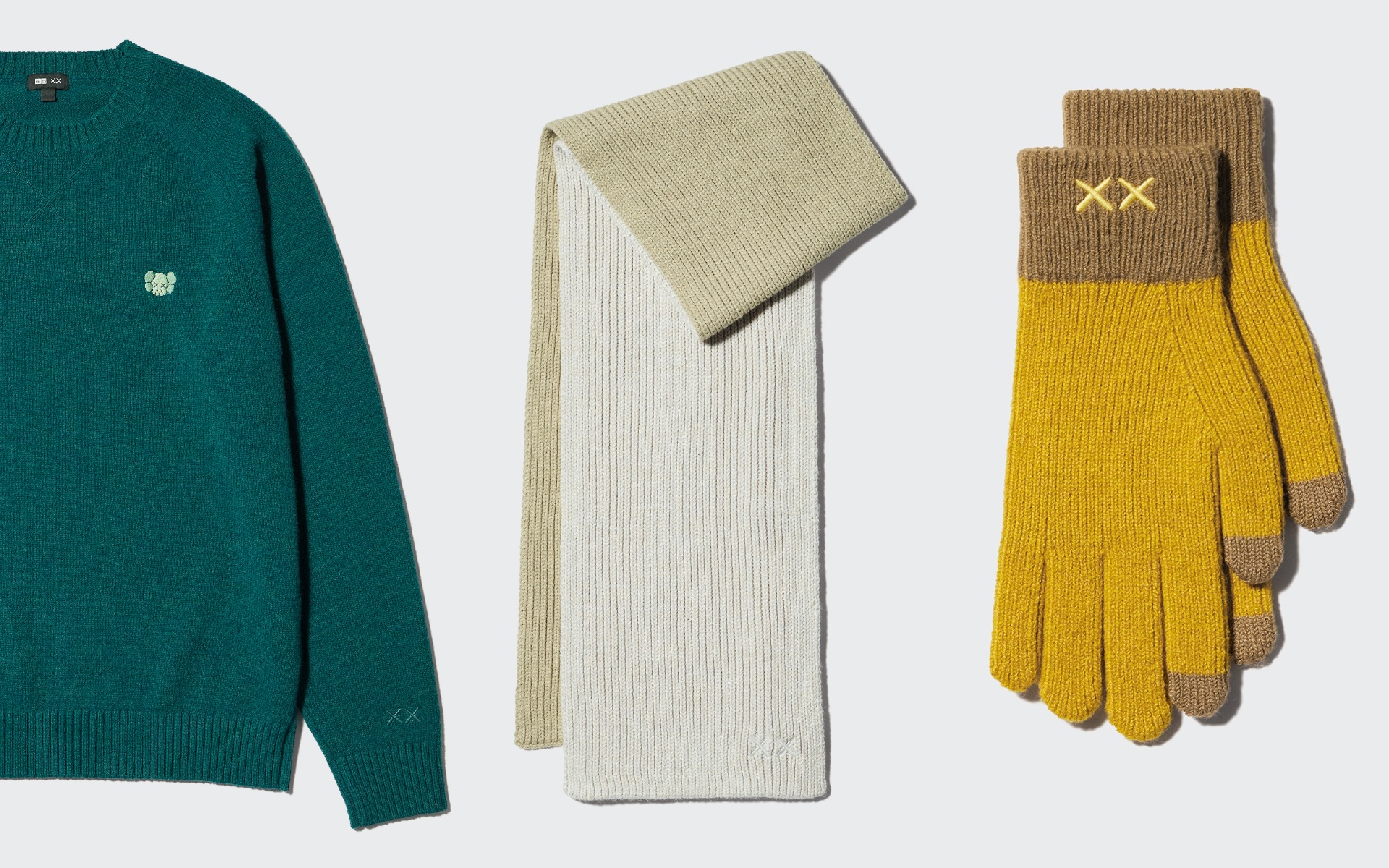 ユニクロ　カウズコラボ　ニット　KAWS 冬用セーター 3色セット　M ユニクロ カウズコラボ ニット KAWS 冬用セーター 3色セット M