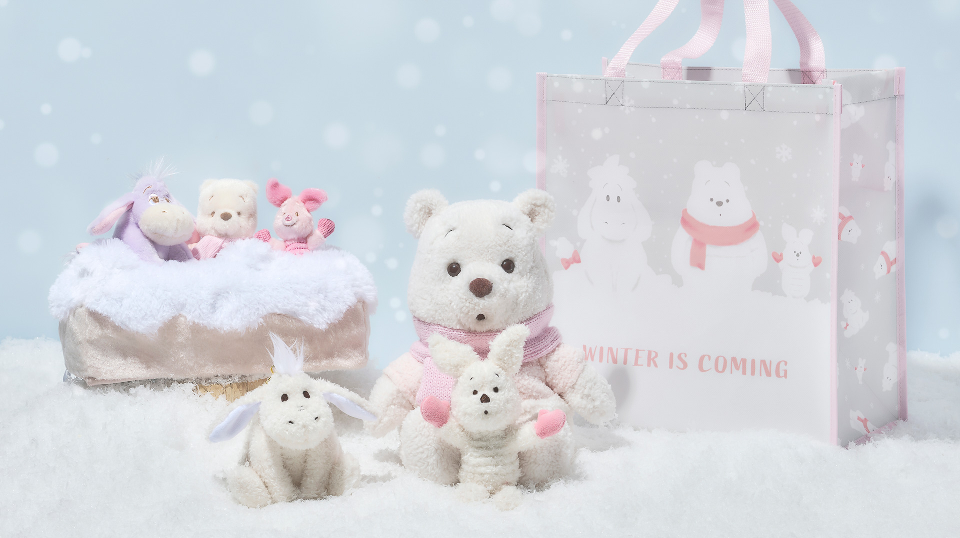 クリスマス限定 ホワイトプーさん ディズニーストア、雪のように真っ白なプーさん「WHITE POOH」発売