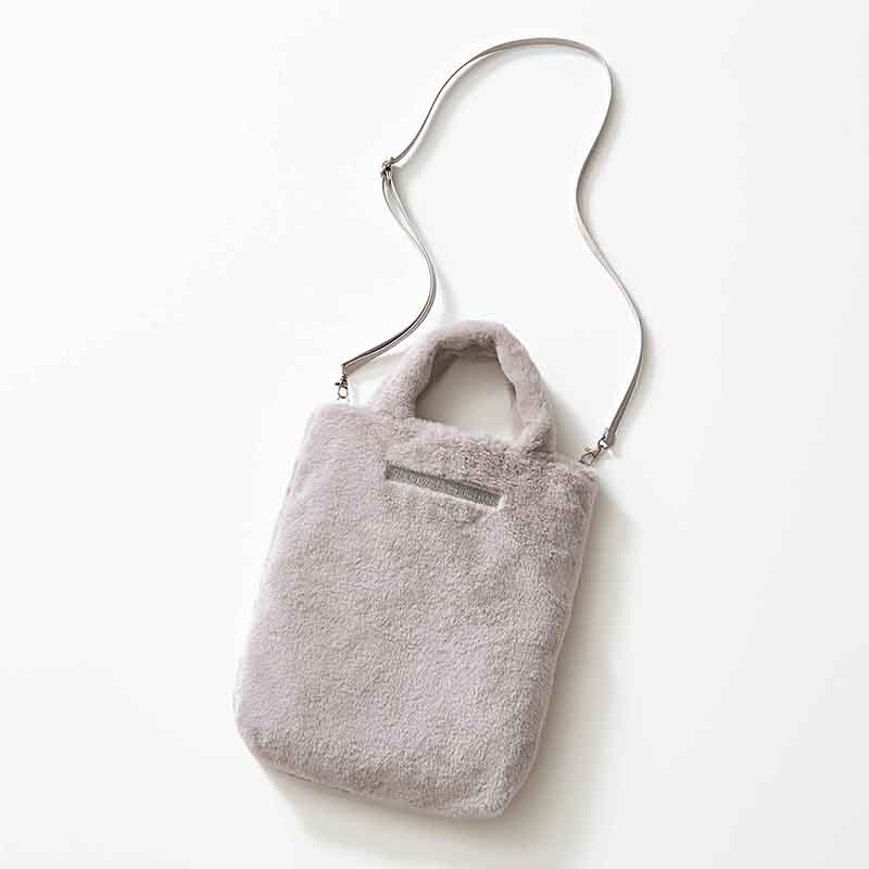 ジルの大人かわいいショルダーファートートが付録！ 本日発売「sweet