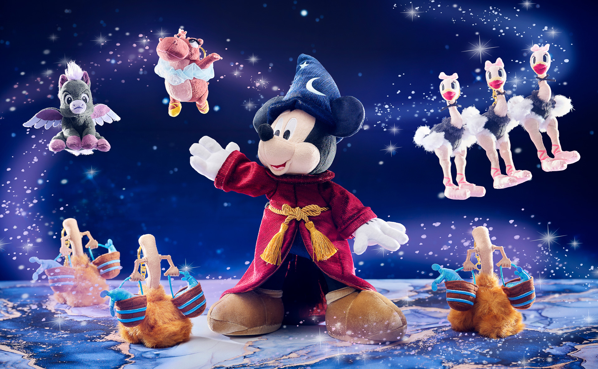 映画「ファンタジア」公開85周年、ディズニーストアに新アイテム